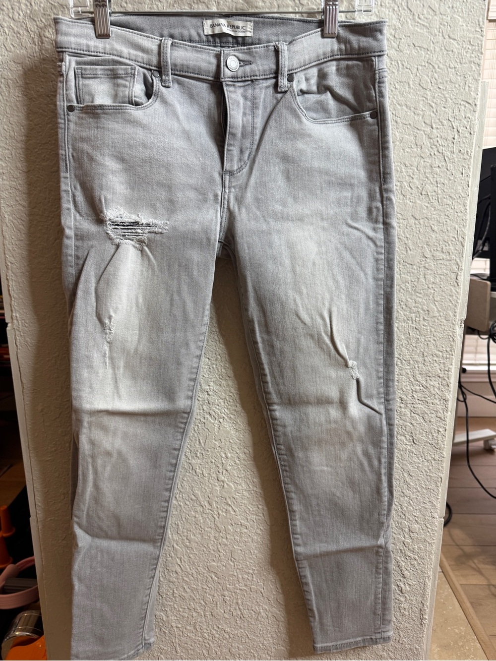Banana Republic Light Gray Distressed Ankle Skinny Jeans